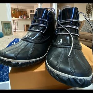 Sorel Black Out and About Duck Boots